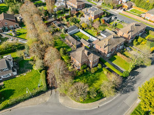 Photo 8- click for photo gallery